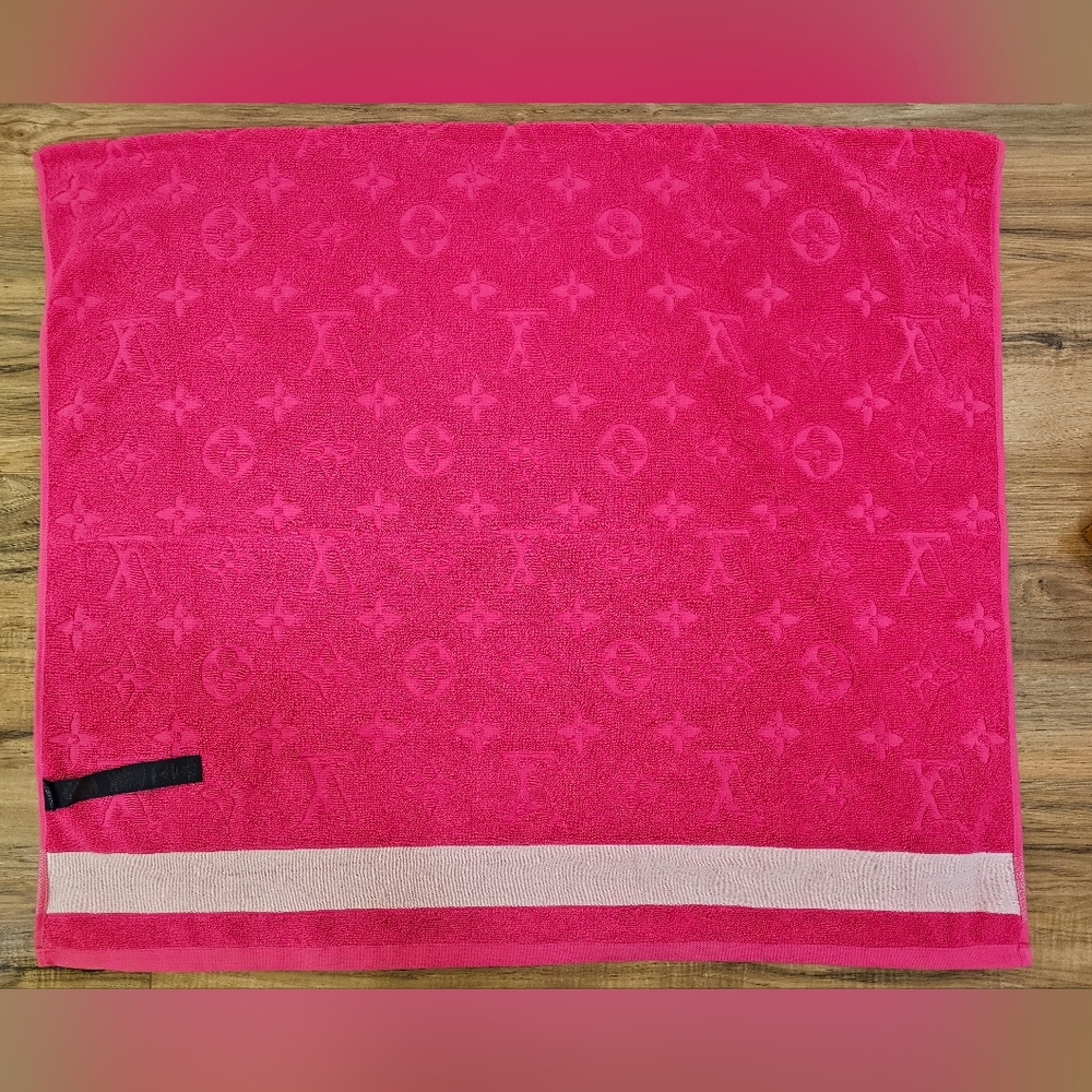 New Louis Vuitton towel pink - Picture 9 of 11
